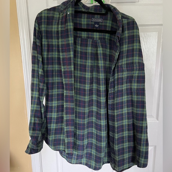 Mainly green flannel with some blue and red - size large - Picture 1 of 2